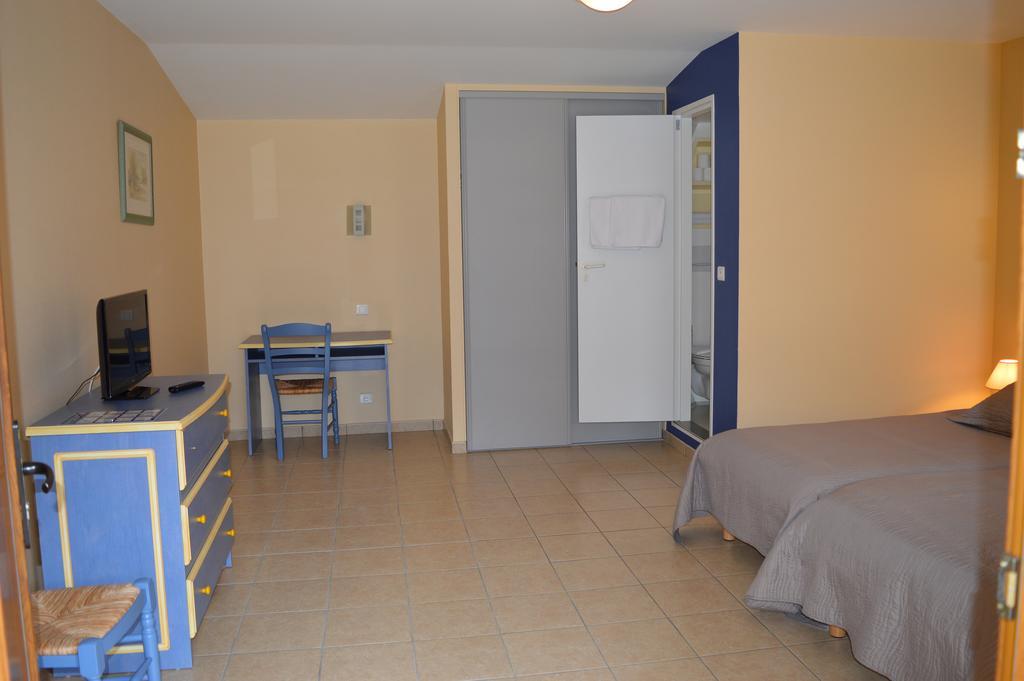 Cote Midi Chambre D'Hote Chaneins 外观 照片